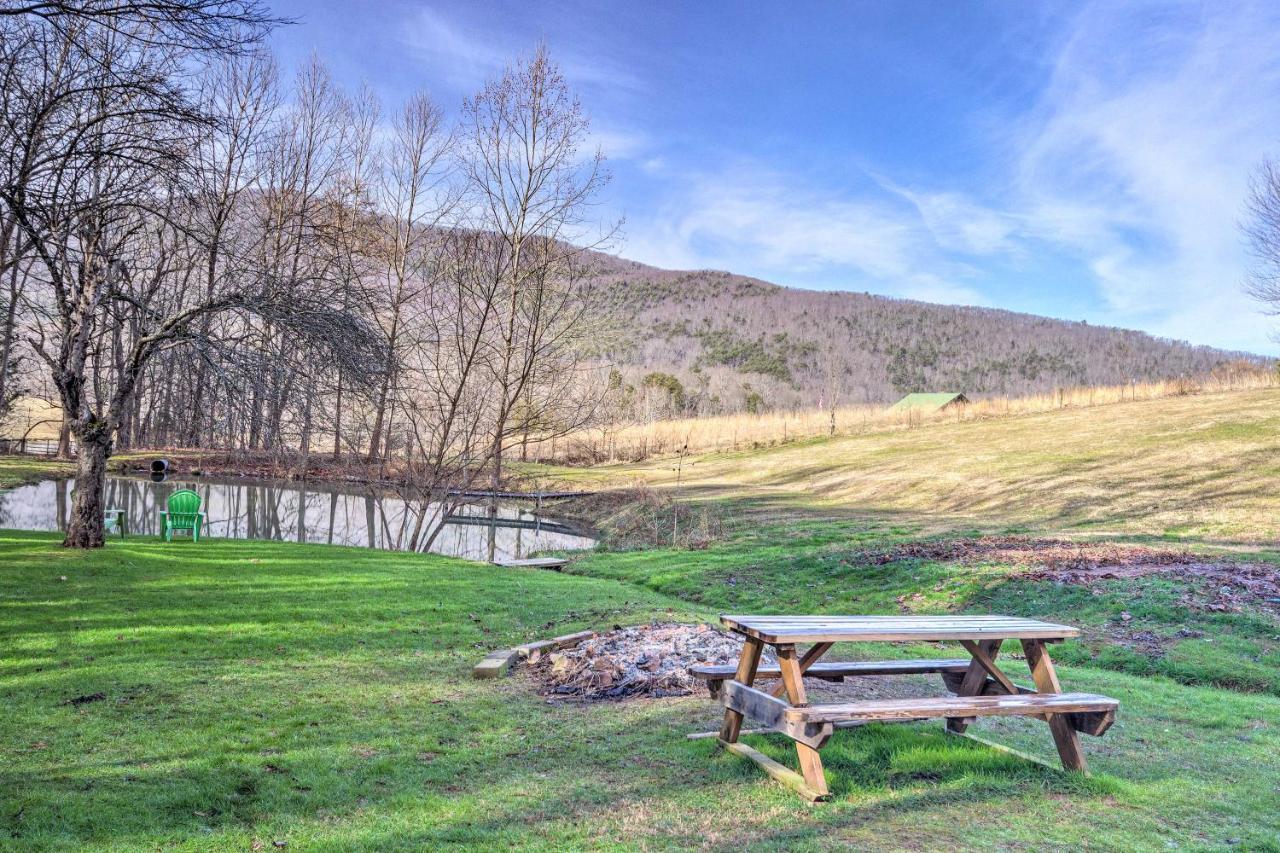 Pet-Friendly Blue Ridge, Cherokee Forest Retreat! Greeneville Luaran gambar