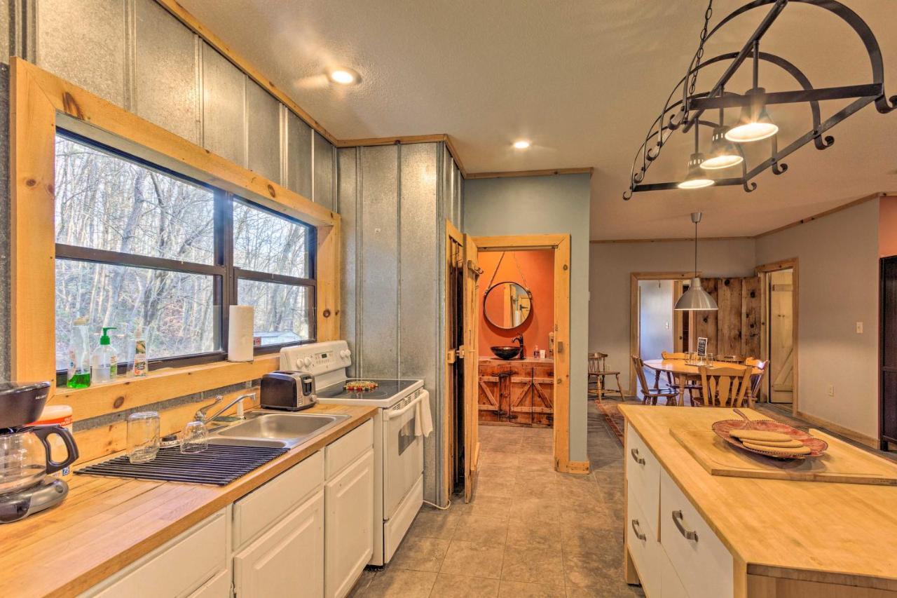 Pet-Friendly Blue Ridge, Cherokee Forest Retreat! Greeneville Luaran gambar