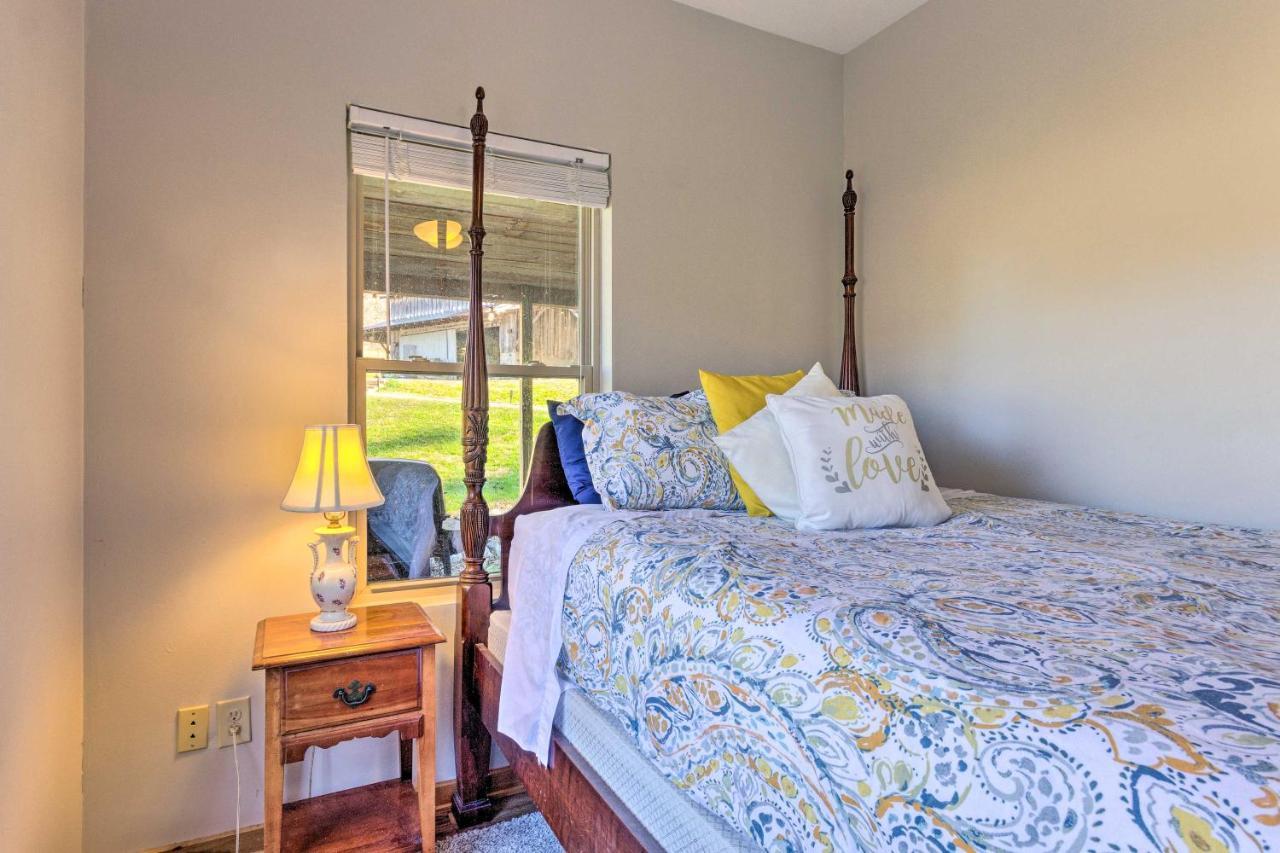 Pet-Friendly Blue Ridge, Cherokee Forest Retreat! Greeneville Luaran gambar