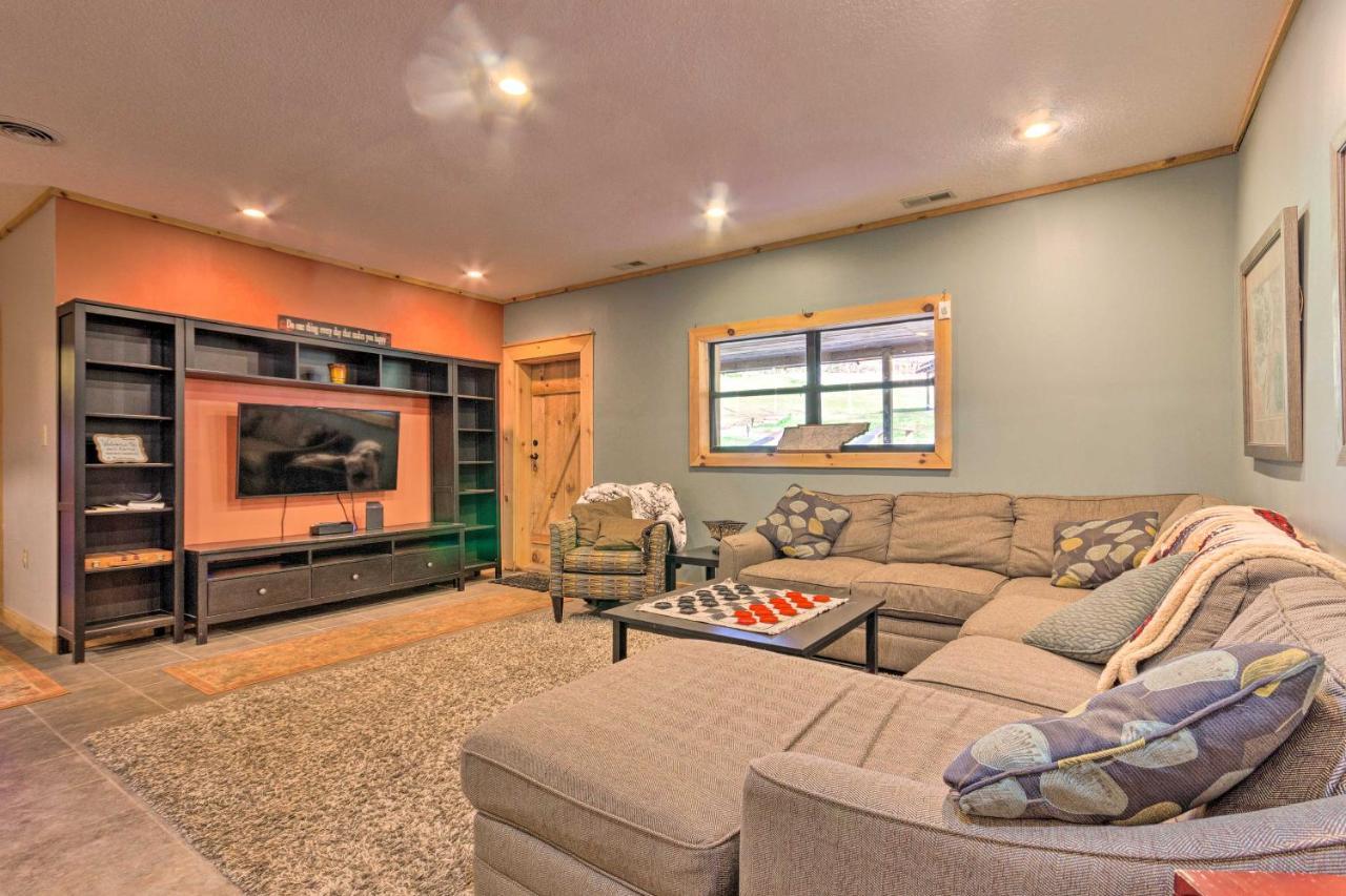 Pet-Friendly Blue Ridge, Cherokee Forest Retreat! Greeneville Luaran gambar